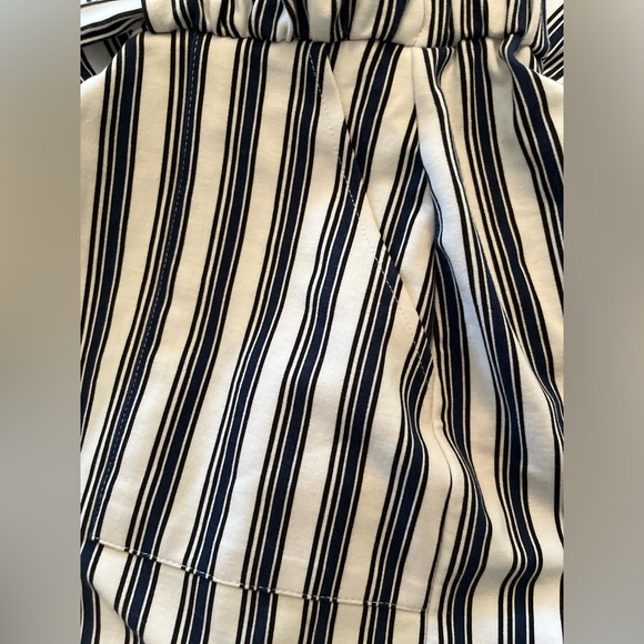 Express high waisted shorts - Picture 3 of 5